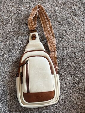 CLUCI Sling Bag for Women Crossbody Leather Cream and Brown